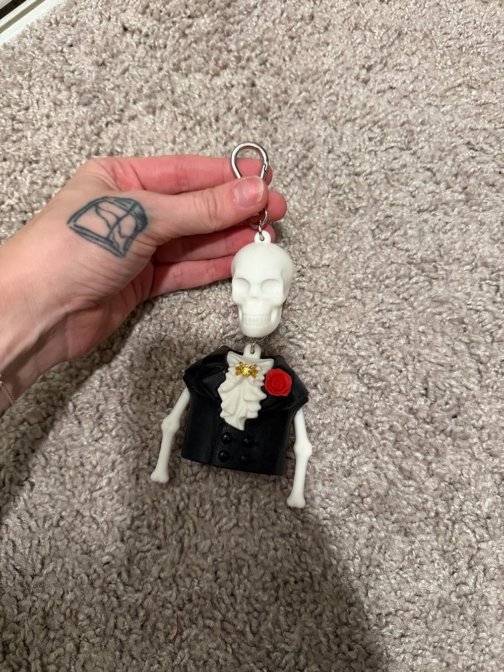 Skull Keychain with Black Tuxedo and Red Rose- bath & body works- pocket pac